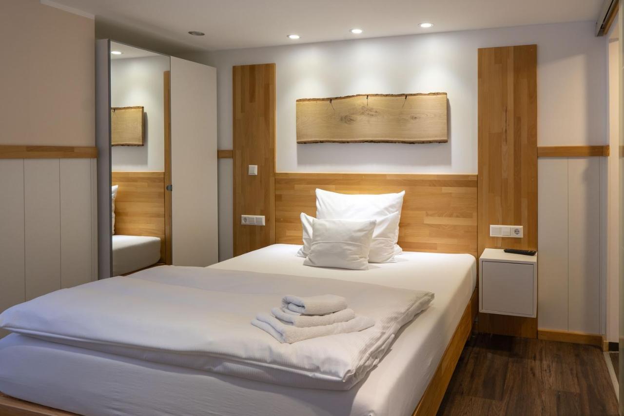 Hotel Post Mit Klimaanlage Neckarsulm Eksteriør billede
