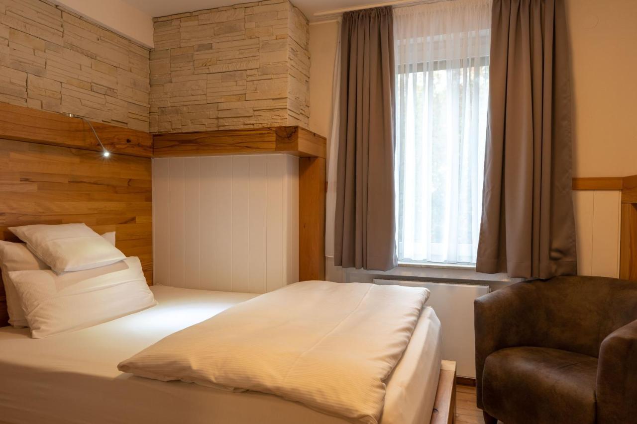 Hotel Post Mit Klimaanlage Neckarsulm Eksteriør billede